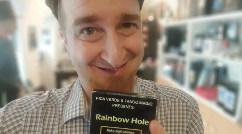 Review – Rainbow Hole