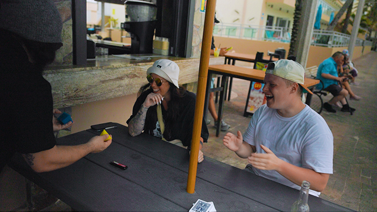 Magic Sponge Ball PRISMATICA by Javier Fuenmayor and Murphy's Magic – Bild 4